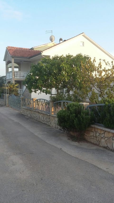 Ivo Apartment in Šibenik-Knin County, Croatia