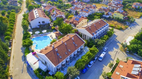 Property building, Bird's eye view, Location