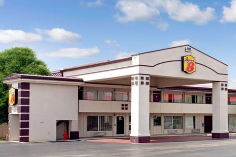 Property building, On site