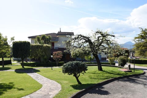 Property building, Garden view, Mountain view