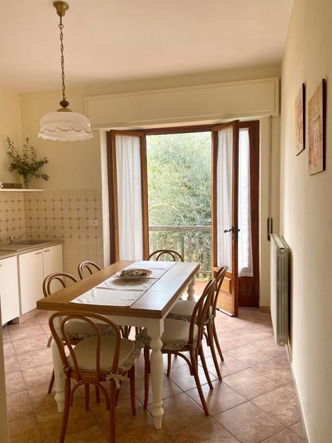 Balcony/Terrace, Dining area