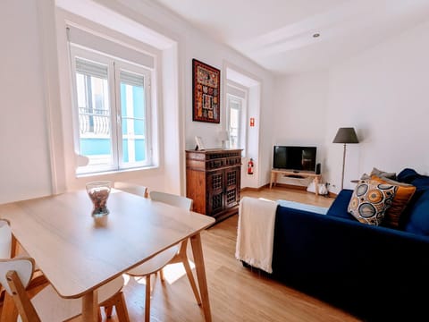 Communal lounge/ TV room, Living room, Seating area, Dining area