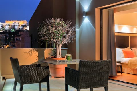 Property building, Balcony/Terrace