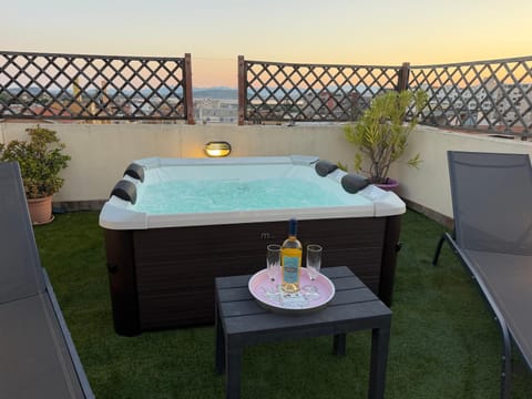 Hot Tub