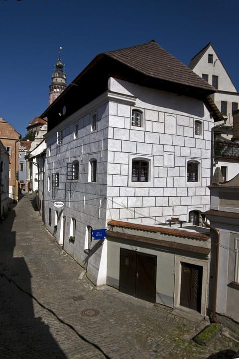Property building, Facade/entrance