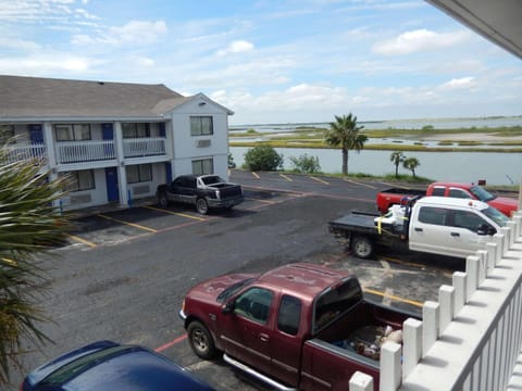 Property building, Day, On site, Lake view, Time of day