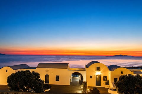 Property building, Sunrise