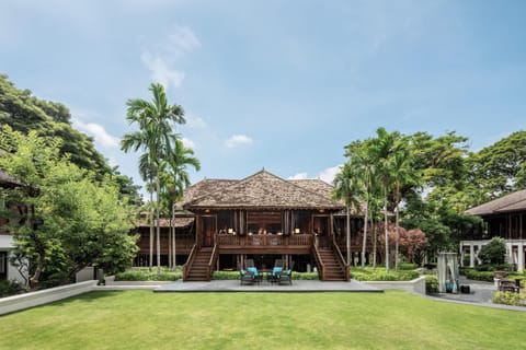 Property building, Garden