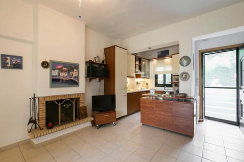 Blue Crab, Beachfront House in Kalandra #FeelsLikeHome House in Halkidiki