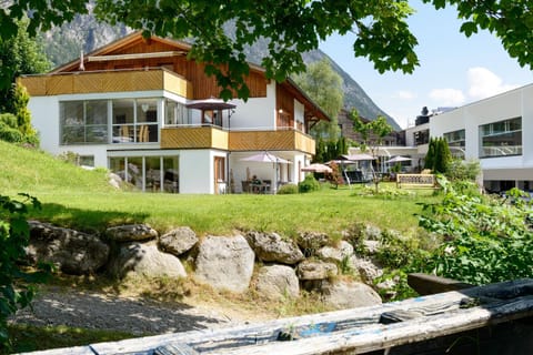 Property building, BBQ facilities, Garden