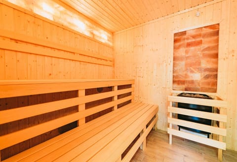 Sauna, Spa and wellness centre/facilities