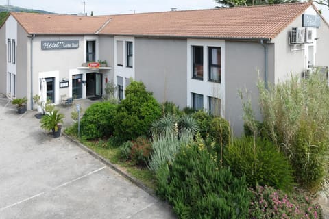 Hotel Coté Sud Hotel in Valence