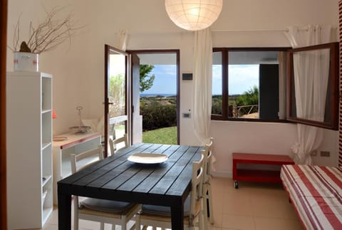 Balcony/Terrace, Dining area