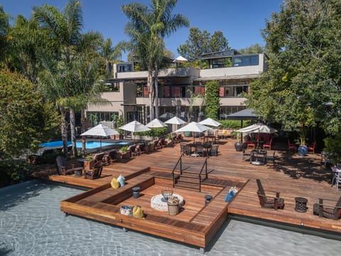 Patio, Restaurant/places to eat, Seating area, flat iron