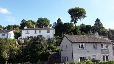Ferndale Lodge Bed and Breakfast in Lake Road