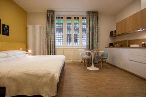 Kitchen or kitchenette, Photo of the whole room, Dining area, Bedroom