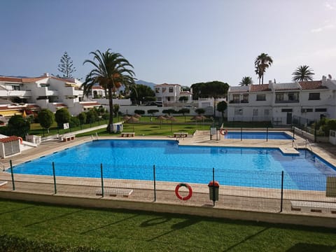 On site, Swimming pool