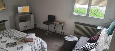 moulins gare Apartment in Moulins