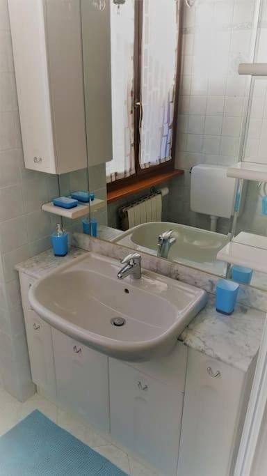 Accogliente Bilocale In Zona Centrale - alloggio uso turistico - VDA - Aosta - 0318 Apartment in Aosta