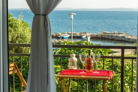Natural landscape, View (from property/room), Balcony/Terrace, Sea view