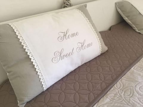 Bed, Decorative detail