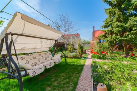 Property building, Patio, Garden