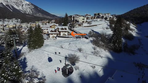 Property building, Bird's eye view