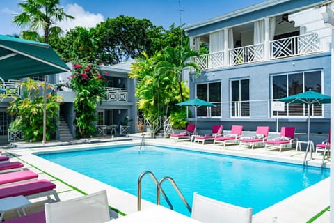 Property building, Swimming pool