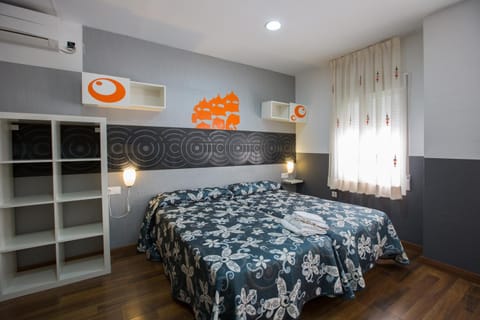 Day, Photo of the whole room