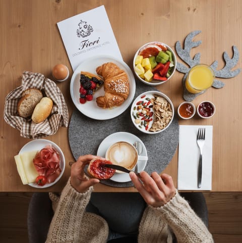 Buffet breakfast
