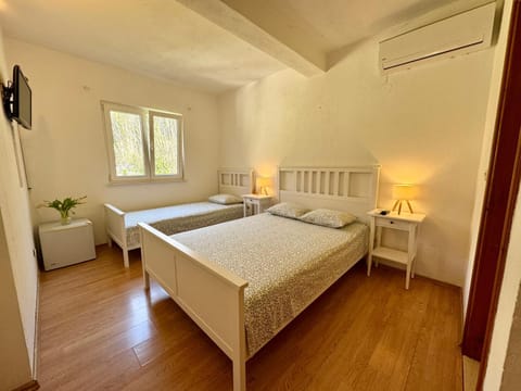 Villa Elvira Bed and Breakfast in Dubrovnik-Neretva County