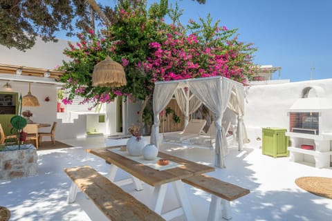 Garden, Seating area