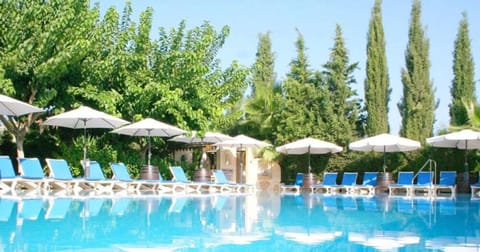Day, Garden view, Pool view, Swimming pool, sunbed