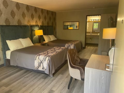 Village Inn of Hardy Hotel in Hardy