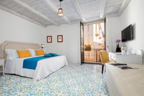 Balcony/Terrace, Photo of the whole room, City view