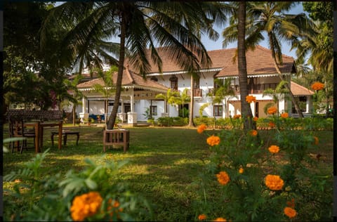 Property building, Garden