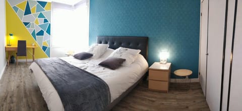 Les Clés du Bonheur by Beds4Wanderlust, 47m2 avec Terrasse privative & Parking-RER B TGV 10min-Orly 20min Apartment in Massy