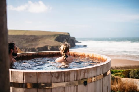 People, Hot Tub, Sea view
