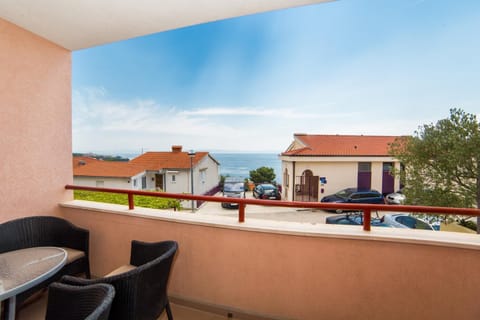 Apartment Clear Sky Apartment in Baška Voda