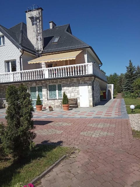 Facade/entrance, Floor plan, Garden view