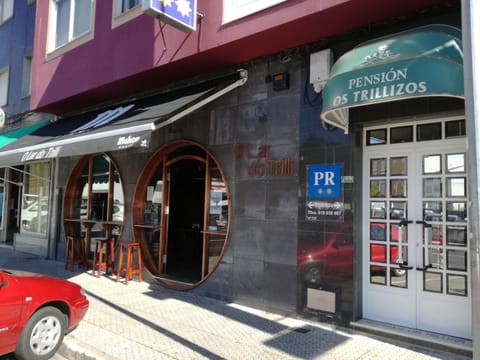 Facade/entrance