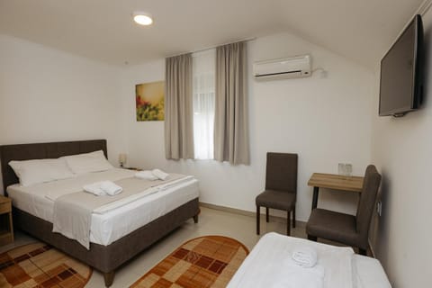 Rooms Gat Bed and Breakfast in Vojvodina