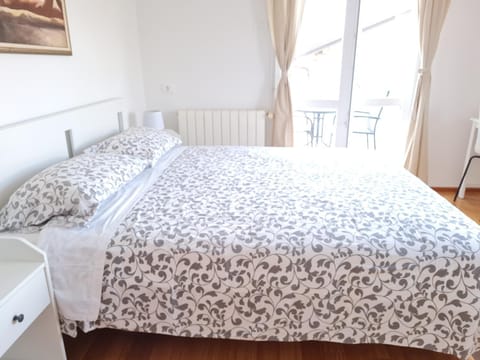 Rooms and Apartments Robert Bed and Breakfast in Rovinj