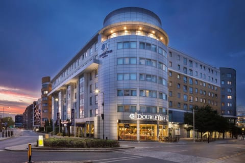 Property building, Night