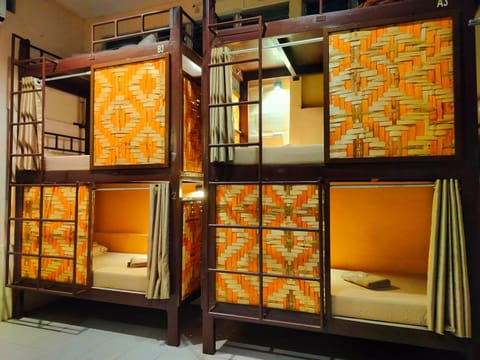 Bed, Bedroom, bunk bed