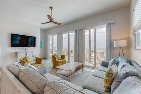 Kokomo II House in West Beach