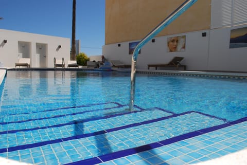Patio, Balcony/Terrace, Pool view, Swimming pool