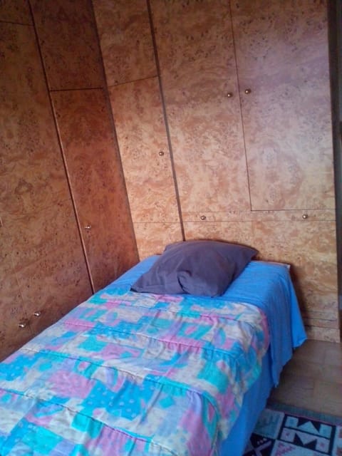 Chambres d'hôtes Issy-Paris Bed and Breakfast in Issy-les-Moulineaux