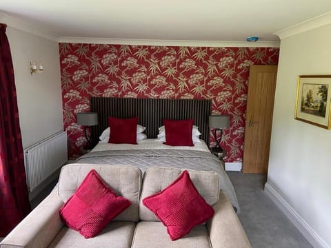 The Lake Country House Hotel & Spa Country House in Treflys