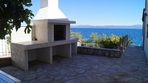 BBQ facilities, Balcony/Terrace